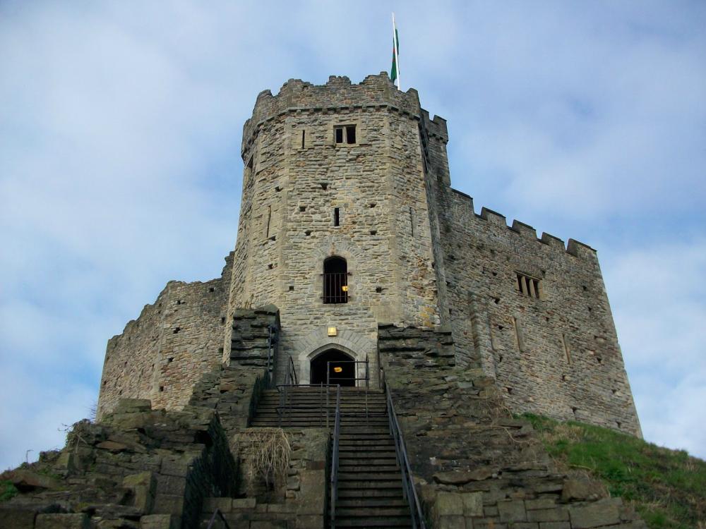 Cardiff-Castle-13.jpg